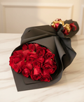Luxury Bouquet of 14 Red Roses