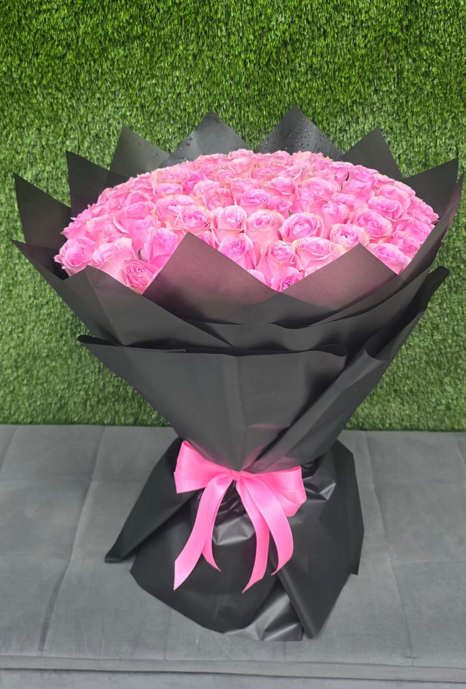 Pink Majesty Grand Bouquet