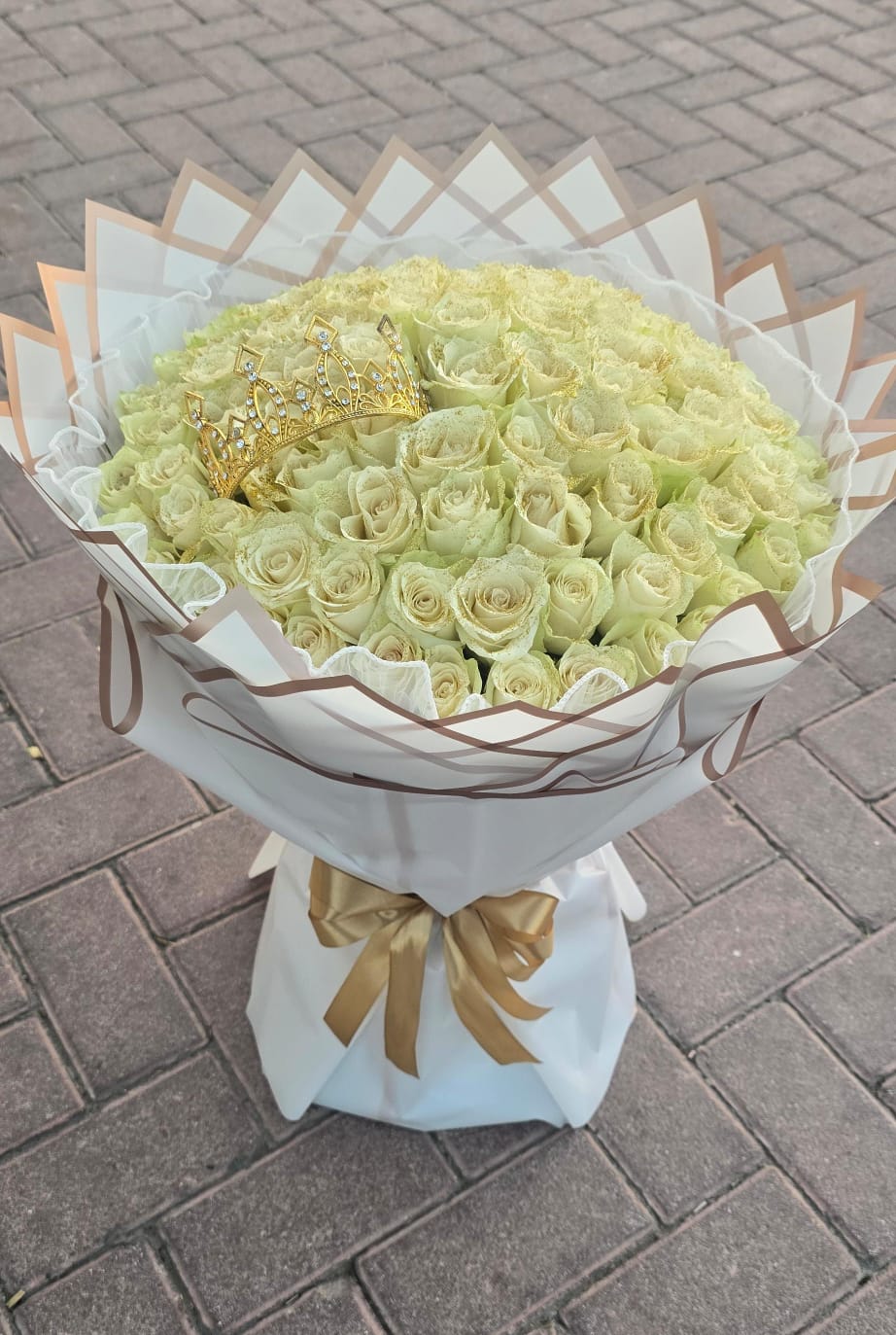 The Golden Majesty Bouquet